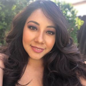 Meet your Posher, Deysi